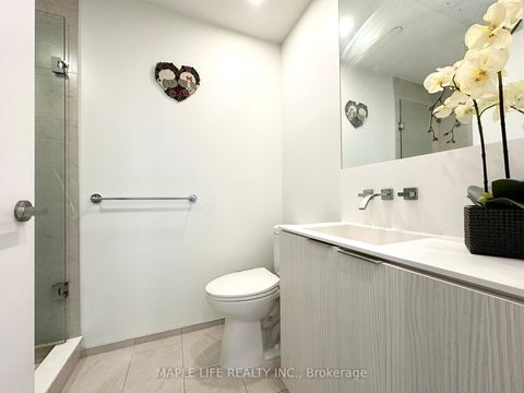 Photo 11 at 823 - 12 Bonnycastle Street, Waterfront Communities C8, Toronto