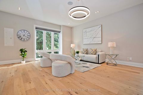 Photo 3 at 180 Goulding Avenue, Newtonbrook West, Toronto