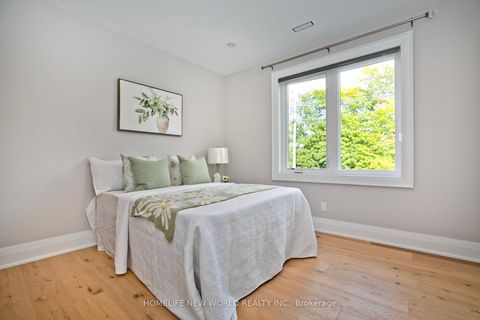 Photo 24 at 180 Goulding Avenue, Newtonbrook West, Toronto