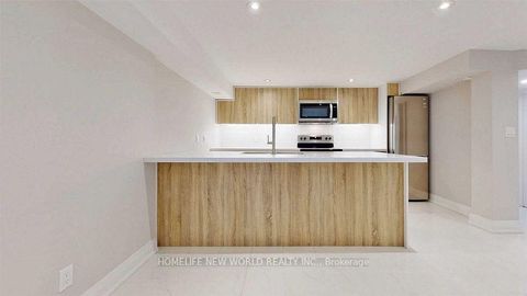 Photo 31 at 180 Goulding Avenue, Newtonbrook West, Toronto
