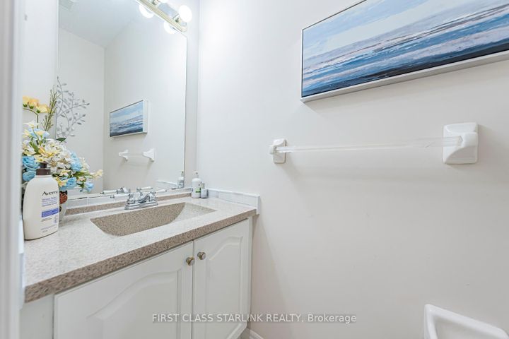 Photo 22 at 3152 Morning Glory Mews, Churchill Meadows, Mississauga