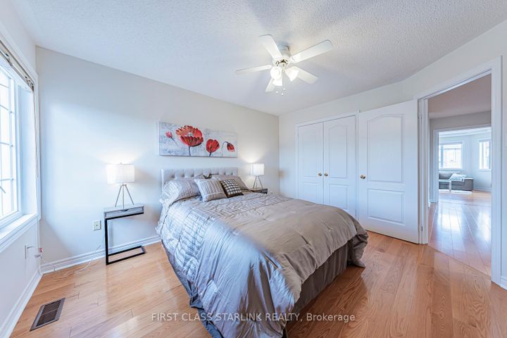 Photo 35 at 3152 Morning Glory Mews, Churchill Meadows, Mississauga