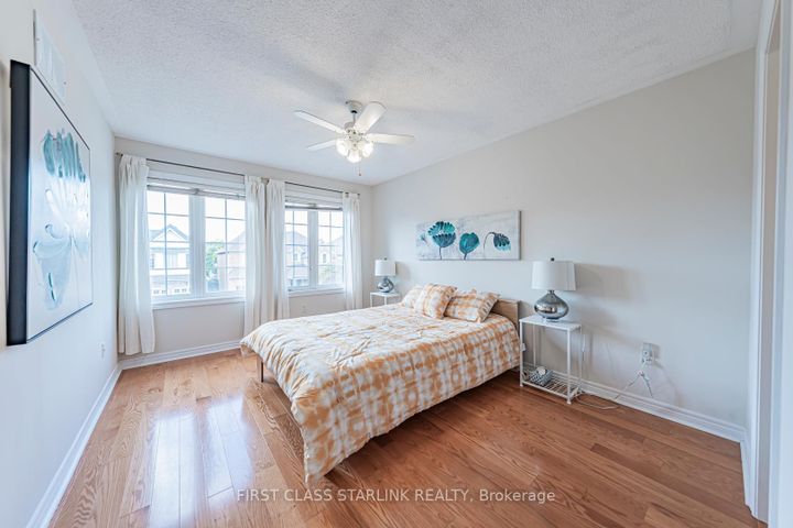 Photo 36 at 3152 Morning Glory Mews, Churchill Meadows, Mississauga