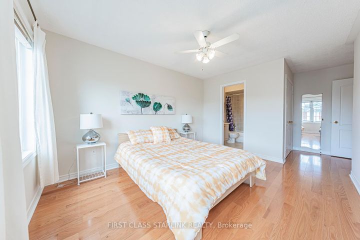 Photo 37 at 3152 Morning Glory Mews, Churchill Meadows, Mississauga