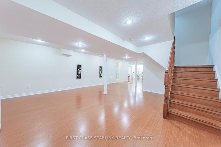 Photo 42 at 3152 Morning Glory Mews, Churchill Meadows, Mississauga