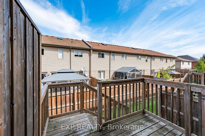 Photo 15 at 18 - 377 Glancaster Road, Villages of Glancaster, Hamilton