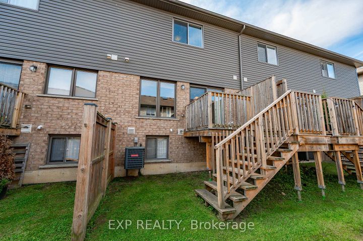 Photo 16 at 18 - 377 Glancaster Road, Villages of Glancaster, Hamilton