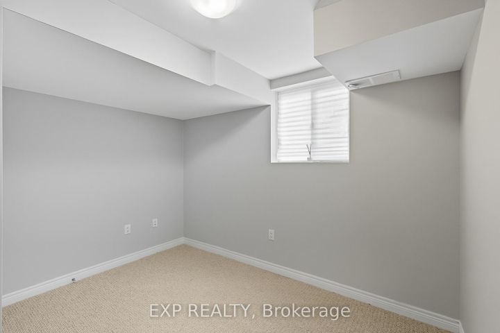 Photo 34 at 18 - 377 Glancaster Road, Villages of Glancaster, Hamilton