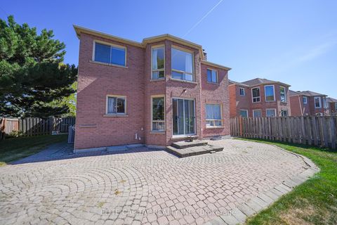 Photo 1 at 36 Ashcott Street, Milliken, Toronto