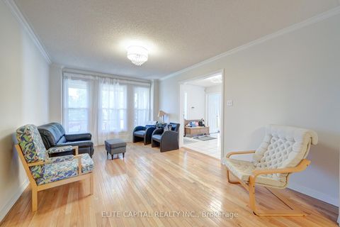 Photo 7 at 36 Ashcott Street, Milliken, Toronto