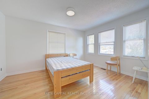Photo 19 at 36 Ashcott Street, Milliken, Toronto