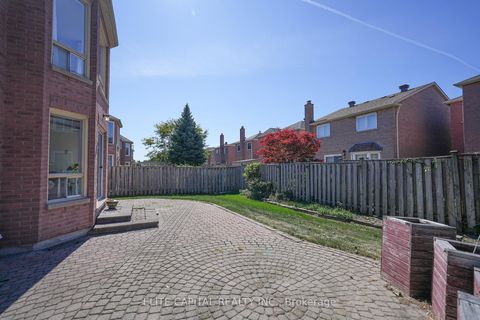 Photo 21 at 36 Ashcott Street, Milliken, Toronto