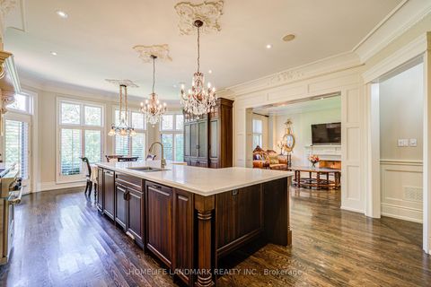 Photo 10 at 72 Gordon Road, Windfields, Toronto