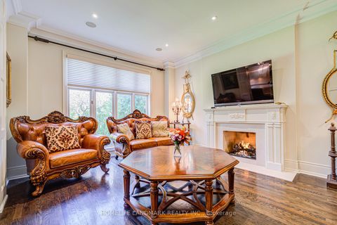 Photo 13 at 72 Gordon Road, Windfields, Toronto