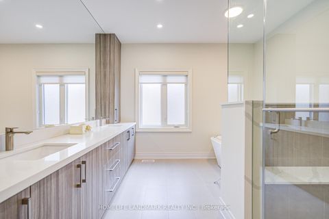 Photo 19 at 72 Gordon Road, Windfields, Toronto