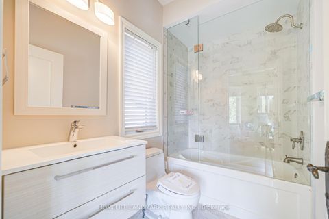 Photo 26 at 72 Gordon Road, Windfields, Toronto