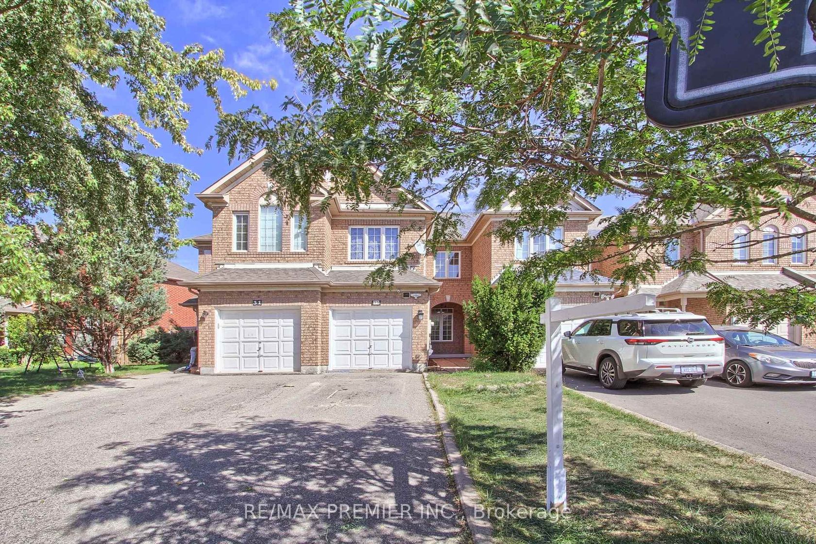 35 Craddock Street, Maple, Vaughan 
