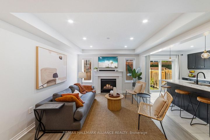 Photo 5 at #26 - 22 Spring Creek Drive, Waterdown, Hamilton
