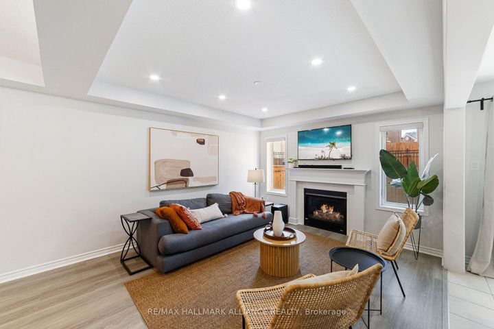 Photo 6 at #26 - 22 Spring Creek Drive, Waterdown, Hamilton