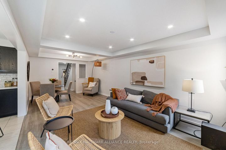 Photo 8 at #26 - 22 Spring Creek Drive, Waterdown, Hamilton