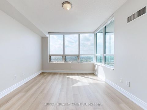 Photo 12 at 2118 - 25 Greenview Avenue, Newtonbrook West, Toronto