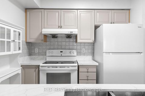 Photo 14 at 742 - 18 Mondeo Drive, Dorset Park, Toronto