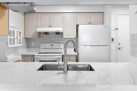 Photo 16 at 742 - 18 Mondeo Drive, Dorset Park, Toronto