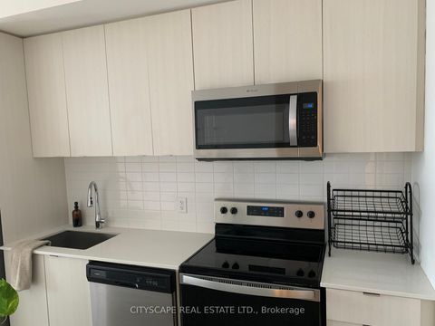 Photo 5 at 219 - 859 The Queensway N, Queensway, Toronto