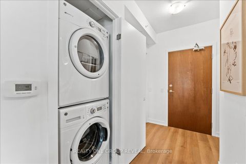 Photo 5 at 341 - 38 Iannuzzi Street, Niagara, Toronto