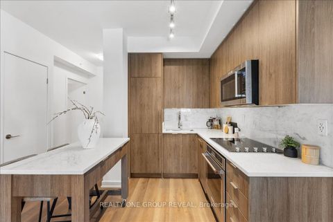 Photo 9 at 341 - 38 Iannuzzi Street, Niagara, Toronto