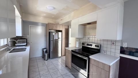 Photo 8 at 37 Wilket Road, York Mills, Toronto