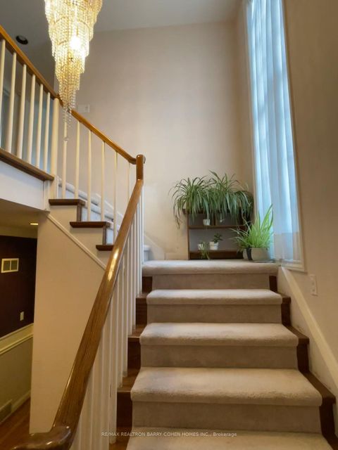 Photo 12 at 37 Wilket Road, York Mills, Toronto