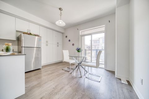 Photo 14 at 388 Okanagan Path, Donevan, Oshawa