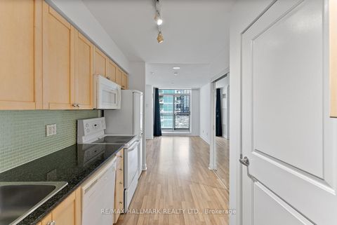 Photo 5 at 902 - 50 Lynn Williams Street, Niagara, Toronto