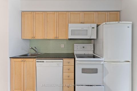 Photo 7 at 902 - 50 Lynn Williams Street, Niagara, Toronto