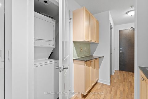 Photo 15 at 902 - 50 Lynn Williams Street, Niagara, Toronto
