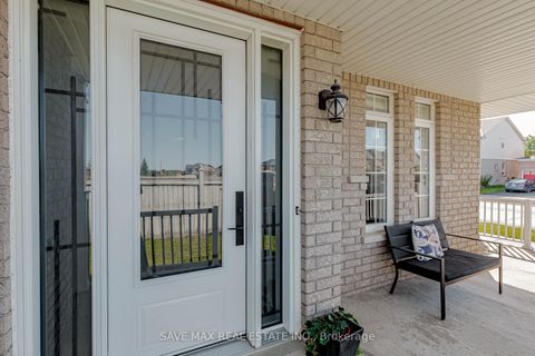 Photo 3 at 135 Prince William Way, Shore, Barrie Photo 3 at 135 Prince William Way, Shore, Barrie