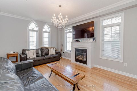 Photo 13 at 135 Prince William Way, Shore, Barrie