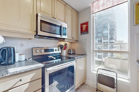 Photo 7 at 1804 - 70 High Park Avenue, High Park North, Toronto