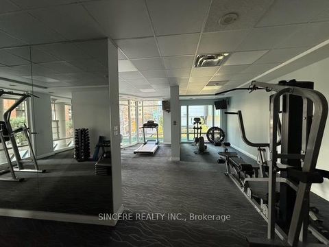 Photo 4 at 1701 - 1121 Bay Street, Bay Street Corridor, Toronto