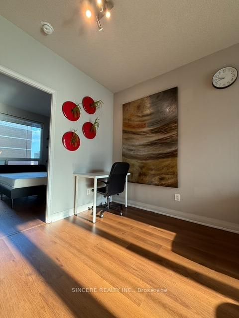 Photo 15 at 1701 - 1121 Bay Street, Bay Street Corridor, Toronto