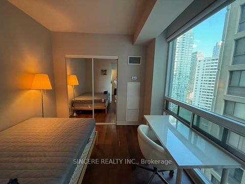 Photo 21 at 1701 - 1121 Bay Street, Bay Street Corridor, Toronto