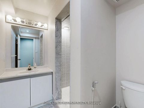 Photo 44 at 22 A Waltham Crescent, Doncrest, Richmond Hill Photo 44 at 22 A Waltham Crescent, Doncrest, Richmond Hill