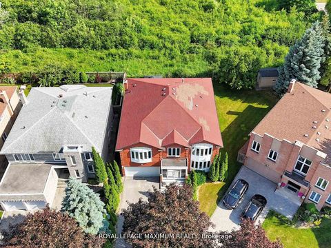 Photo 49 at 22 A Waltham Crescent, Doncrest, Richmond Hill