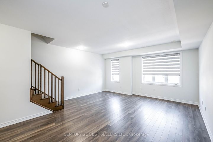 Photo 10 at 23 Rapids Lane, Vincent, Hamilton