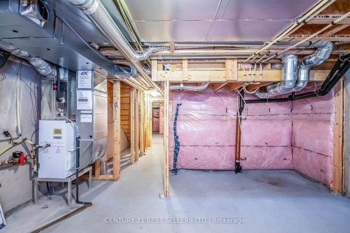 Photo 44 at 23 Rapids Lane, Vincent, Hamilton