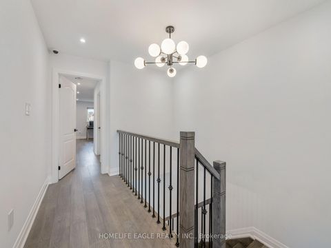 Photo 11 at 6 Brightsview Drive, Oak Ridges, Richmond Hill