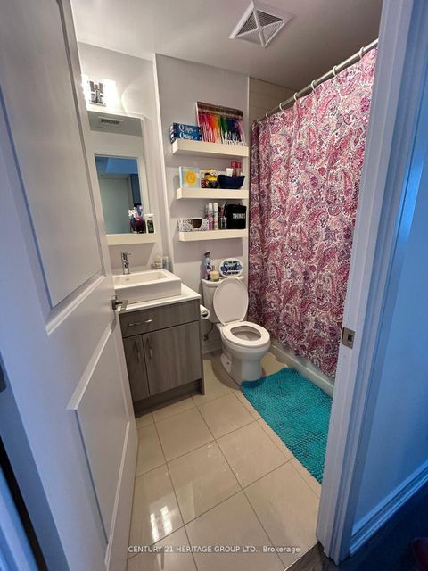 Photo 10 at 617 - 9201 Yonge Street, Langstaff, Richmond Hill