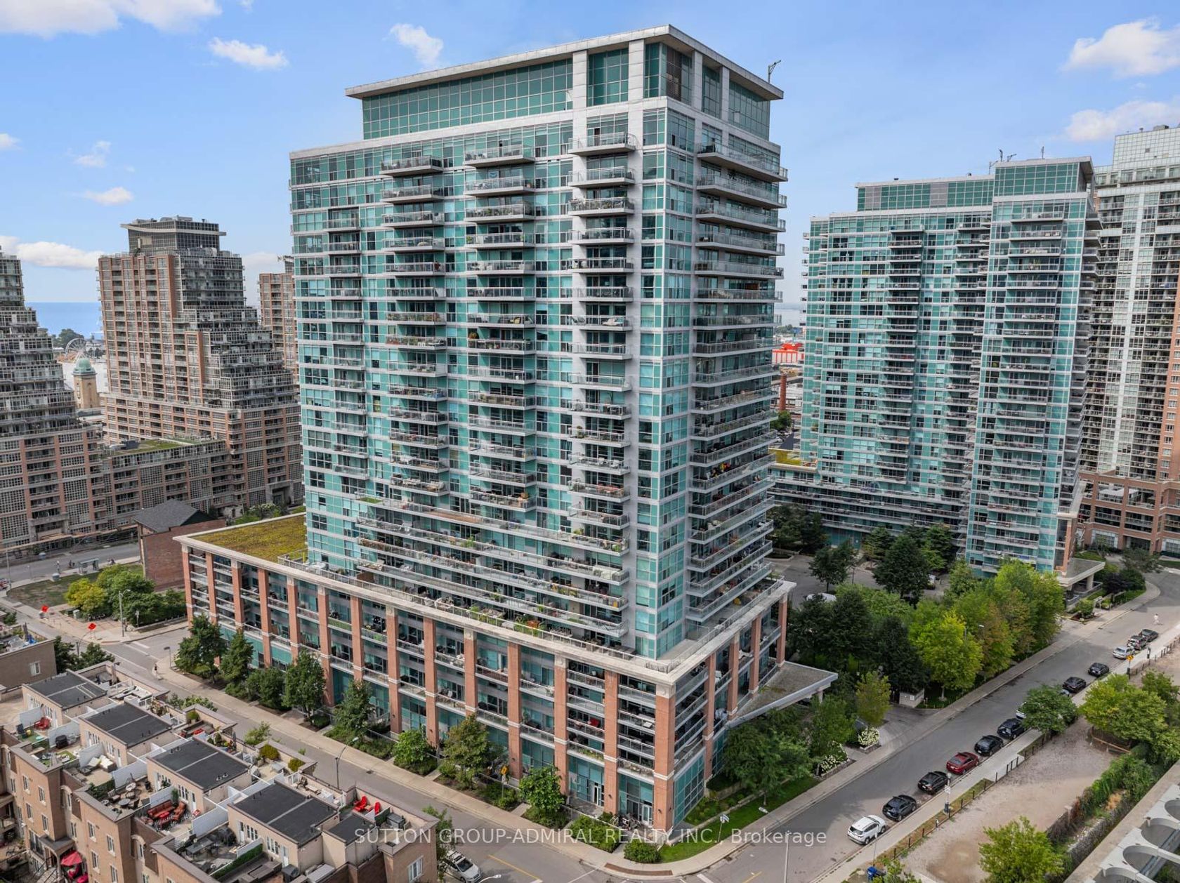 605 - 80 Western Battery Road, Niagara, Toronto 