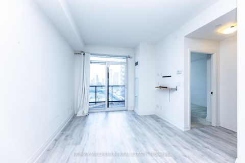 Photo 6 at 1401 - 3700 Highway 7 Road, East Woodbridge, Vaughan